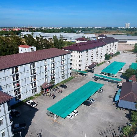 Hotel Matini Amata Ban Hua Phai Exterior foto